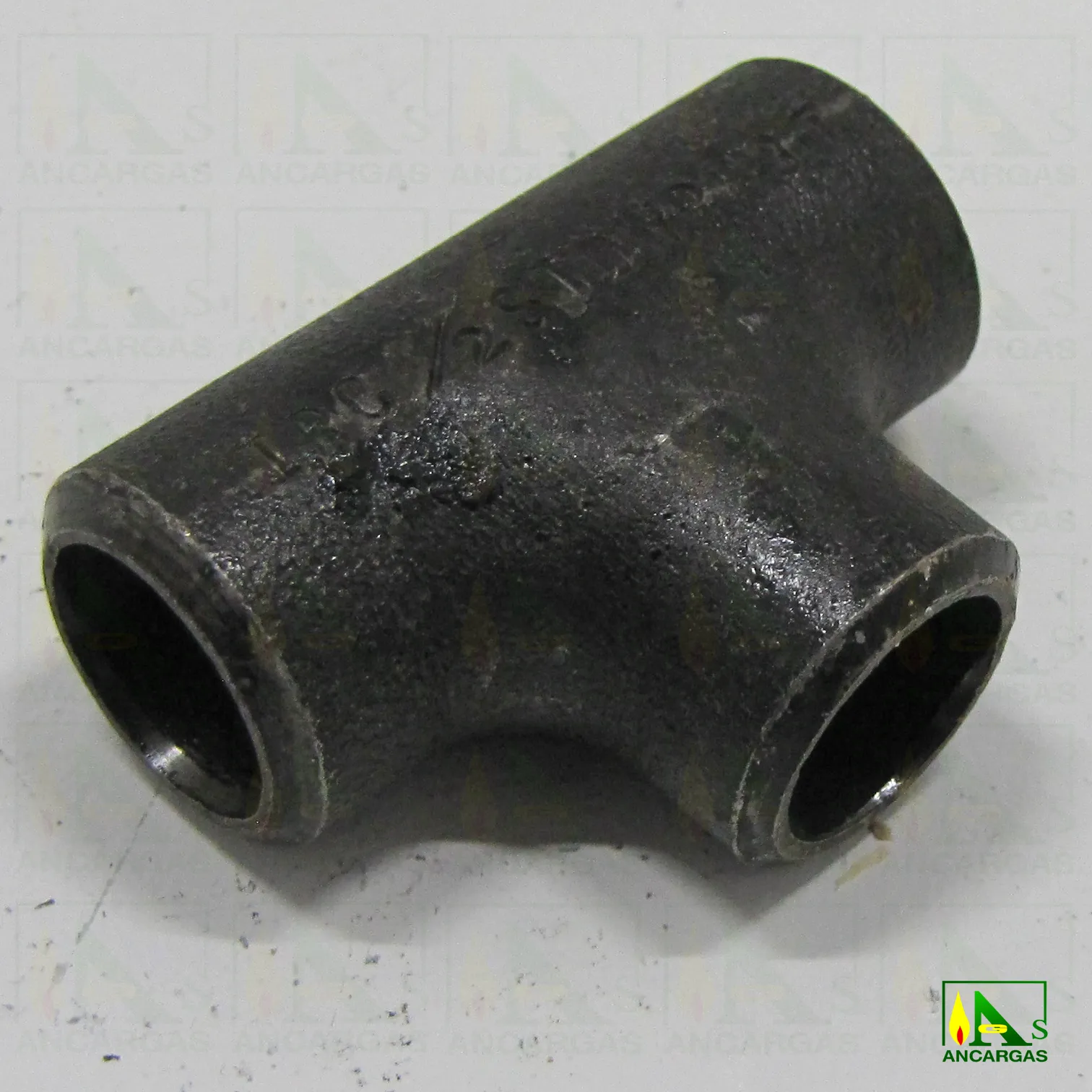 Te para soldar a tope de acero - Imagen Web de Ancargas ©