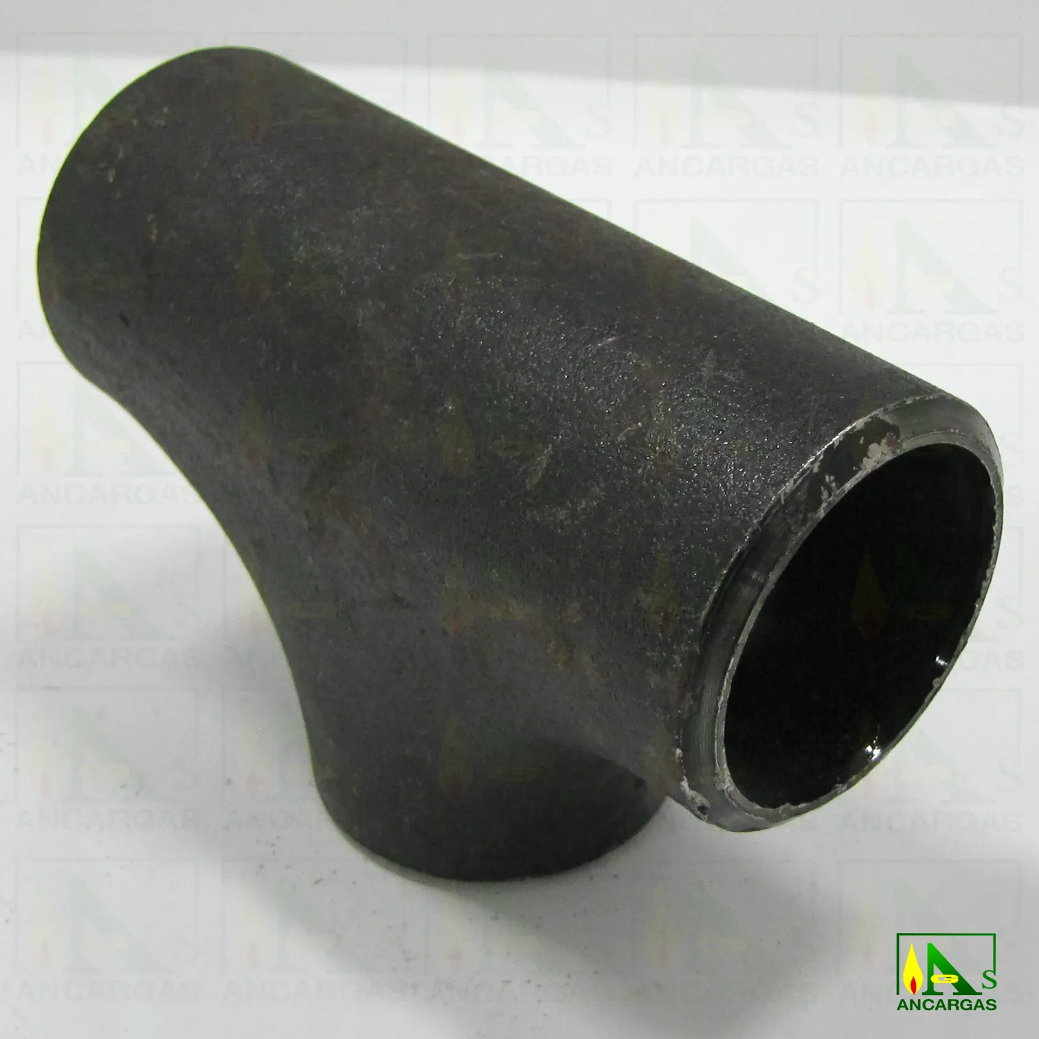 Te para soldar a tope de acero - Imagen Web de Ancargas ©