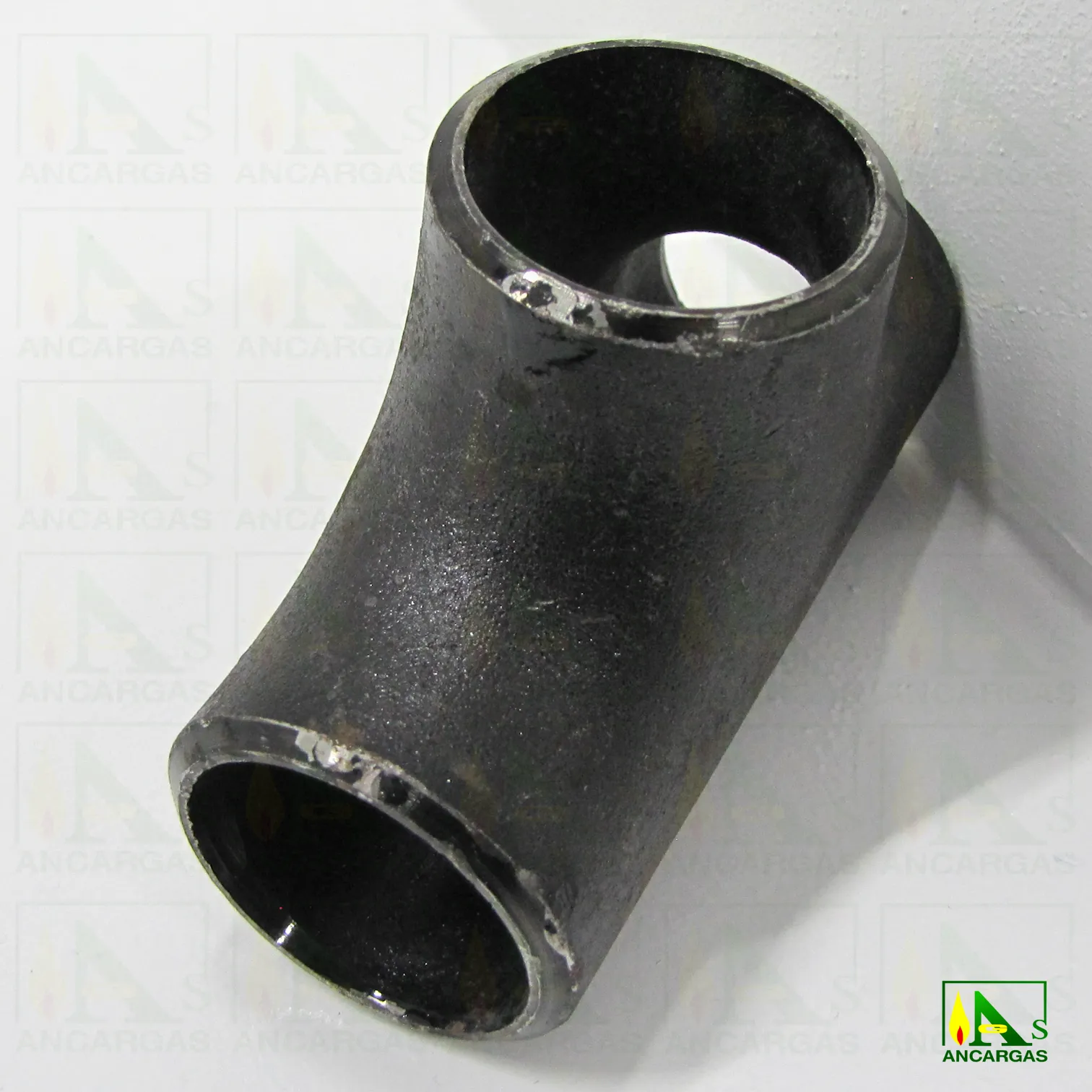 Te para soldar a tope de acero - Imagen Web de Ancargas ©