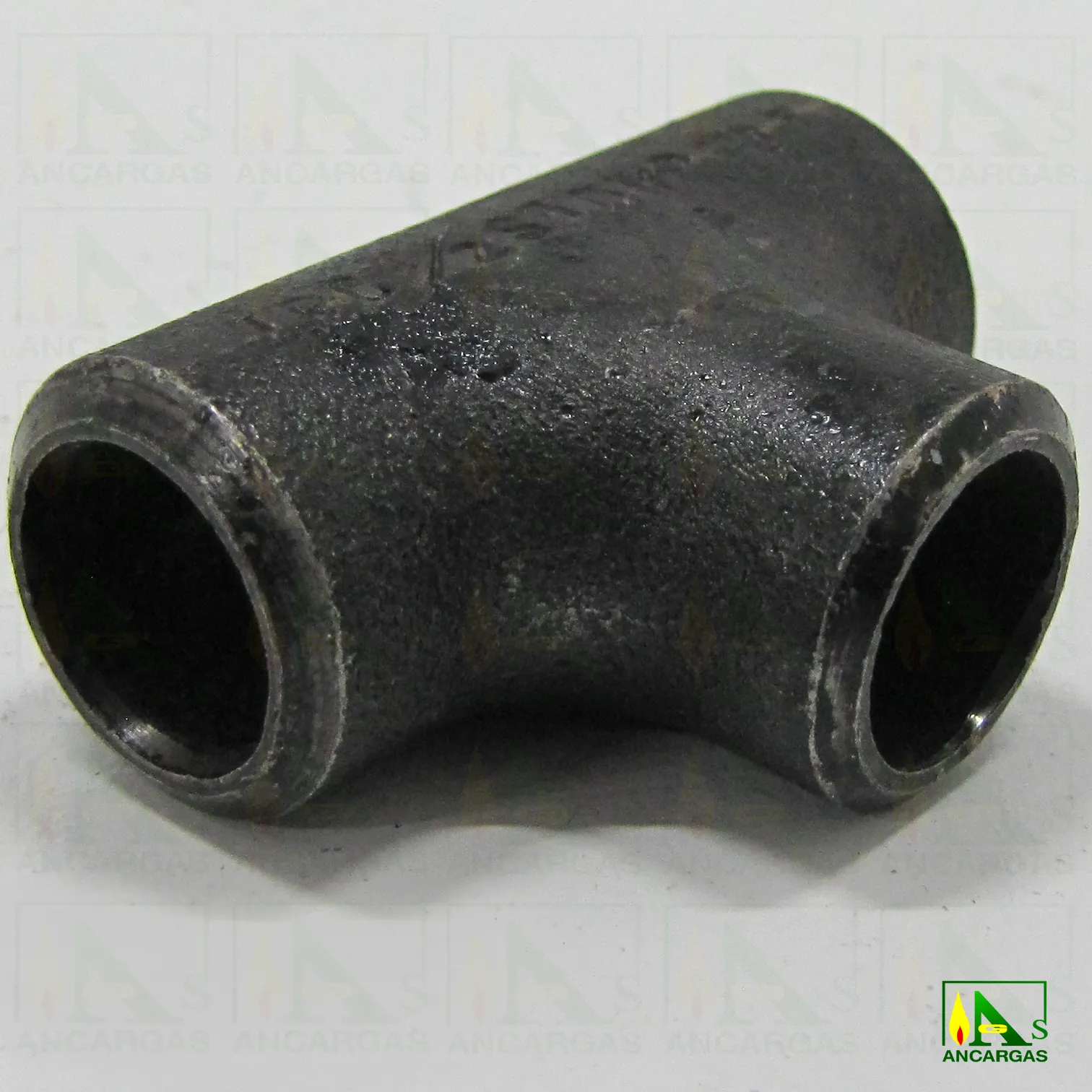 Te para soldar a tope de acero - Imagen Web de Ancargas ©