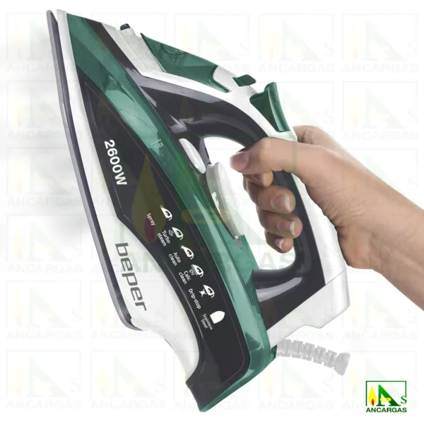 PLANCHA DE ROPA CON PLACA DE ACERO 2600W BEPER - Imagen Web de Ancargas ©