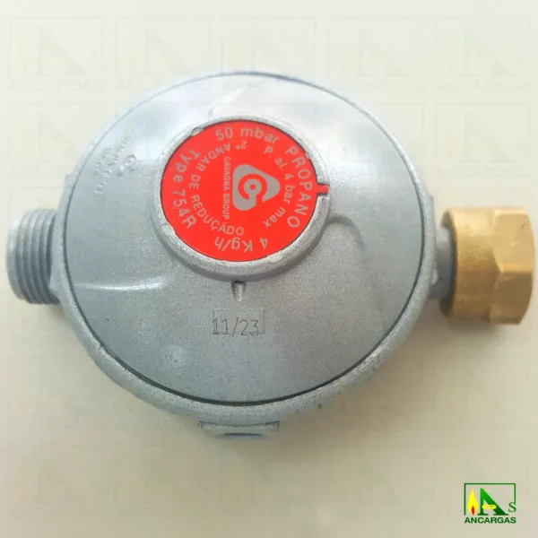 Regulador Reca 50mbar 4kg Tuerca Loca x Macho - Imagen Web de Ancargas ©