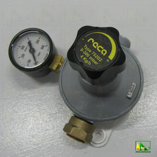 Regulador Reca 4kgh regulable 0-300mbar con manómetro - Imagen Web de Ancargas ©