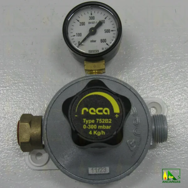 Regulador Reca 4kgh regulable 0-300mbar con manómetro - Imagen Web de Ancargas ©