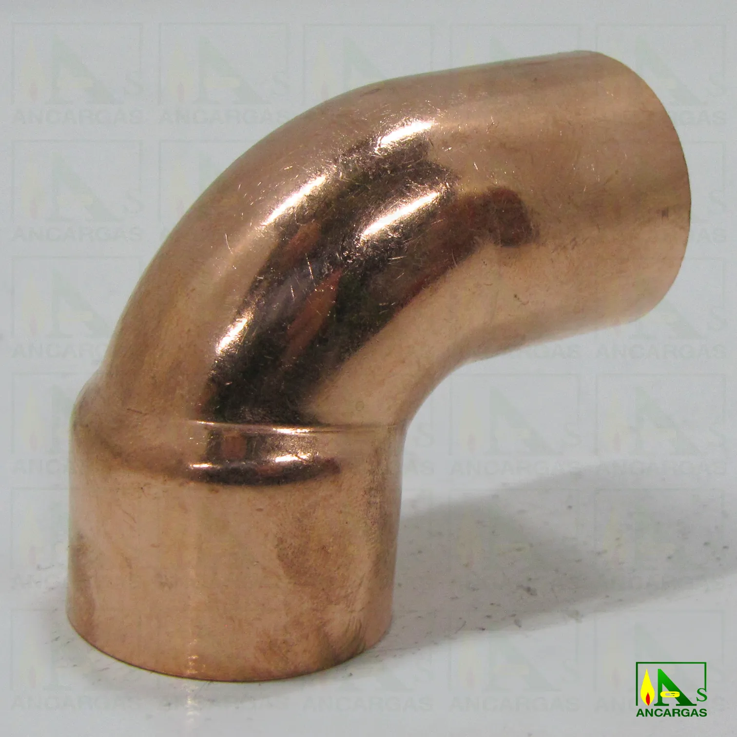 Codo de cobre 90° MxH 28 - Imagen Web de Ancargas ©