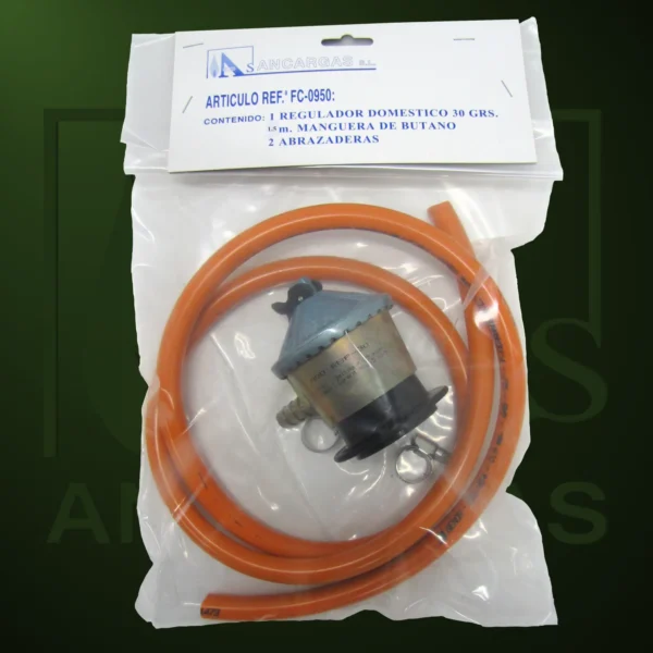 Conjunto regulador domestico manguera y abrazaderas - Imagen Web de Ancargas ©