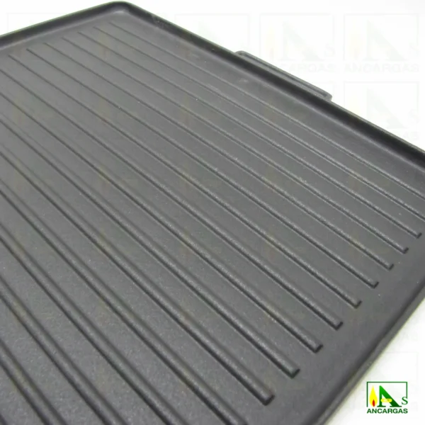 Plancha grill de hierro fundido para quemadores atmosféricos 38cm x 38cm - Imagen Web de Ancargas ©