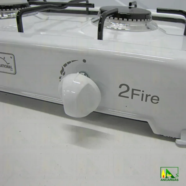 Cocina de gas de 2 fuegos en acero esmaltado blanco con tapa ideal camping - Imagen Web de Ancargas ©