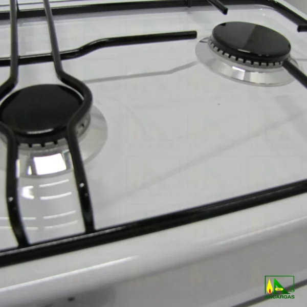 Cocina de gas a 3 fuegos - Imagen Web de Ancargas ©