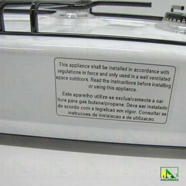 Cocina de gas a 3 fuegos - Imagen Web de Ancargas ©