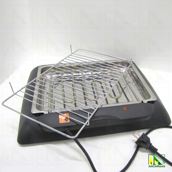 Barbacoa grill eléctrica Ardes Brace-Plus parrilla acero cromado 2000W con pies - Imagen Web de Ancargas ©