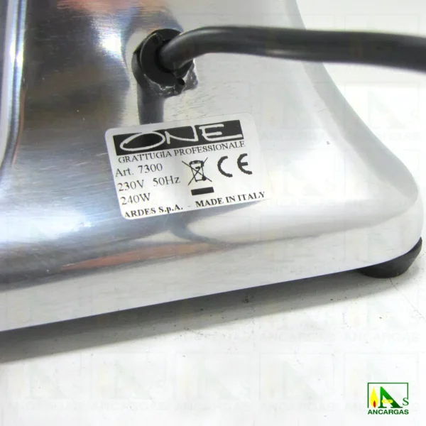 Rallador de queso semiprofesional 240W - Imagen Web de Ancargas ©