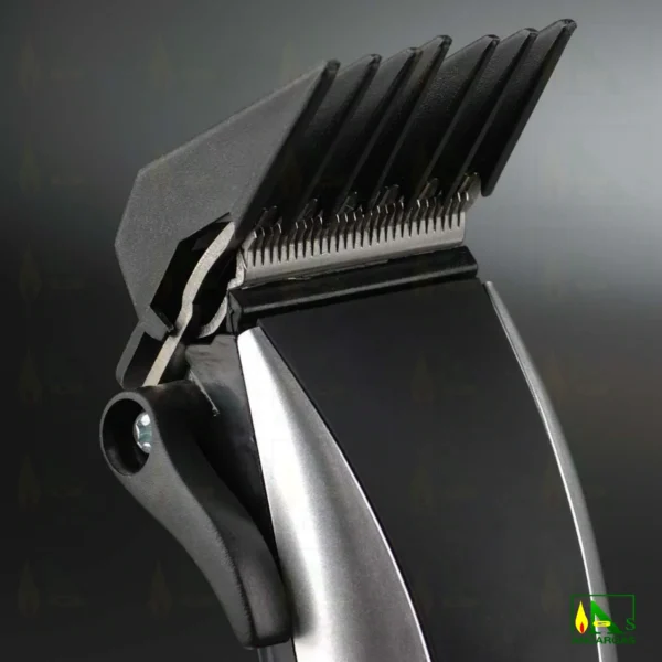 Cortapelos con 4 accesorios - Imagen Web de Ancargas ©
