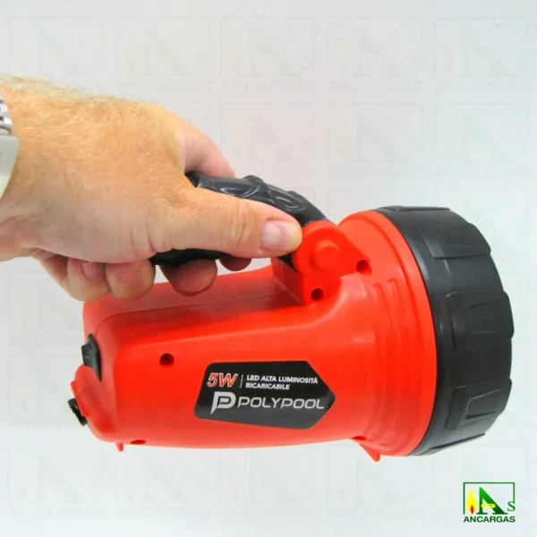 Ardes PolyPool Linterna LED Recargable - Imagen Web de Ancargas ©