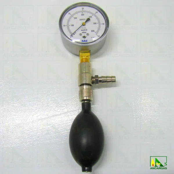 Conjunto ventómetro de 0 - 600 mm.c.d.a. para comprobación estanqueidad - Imagen Web de Ancargas ©