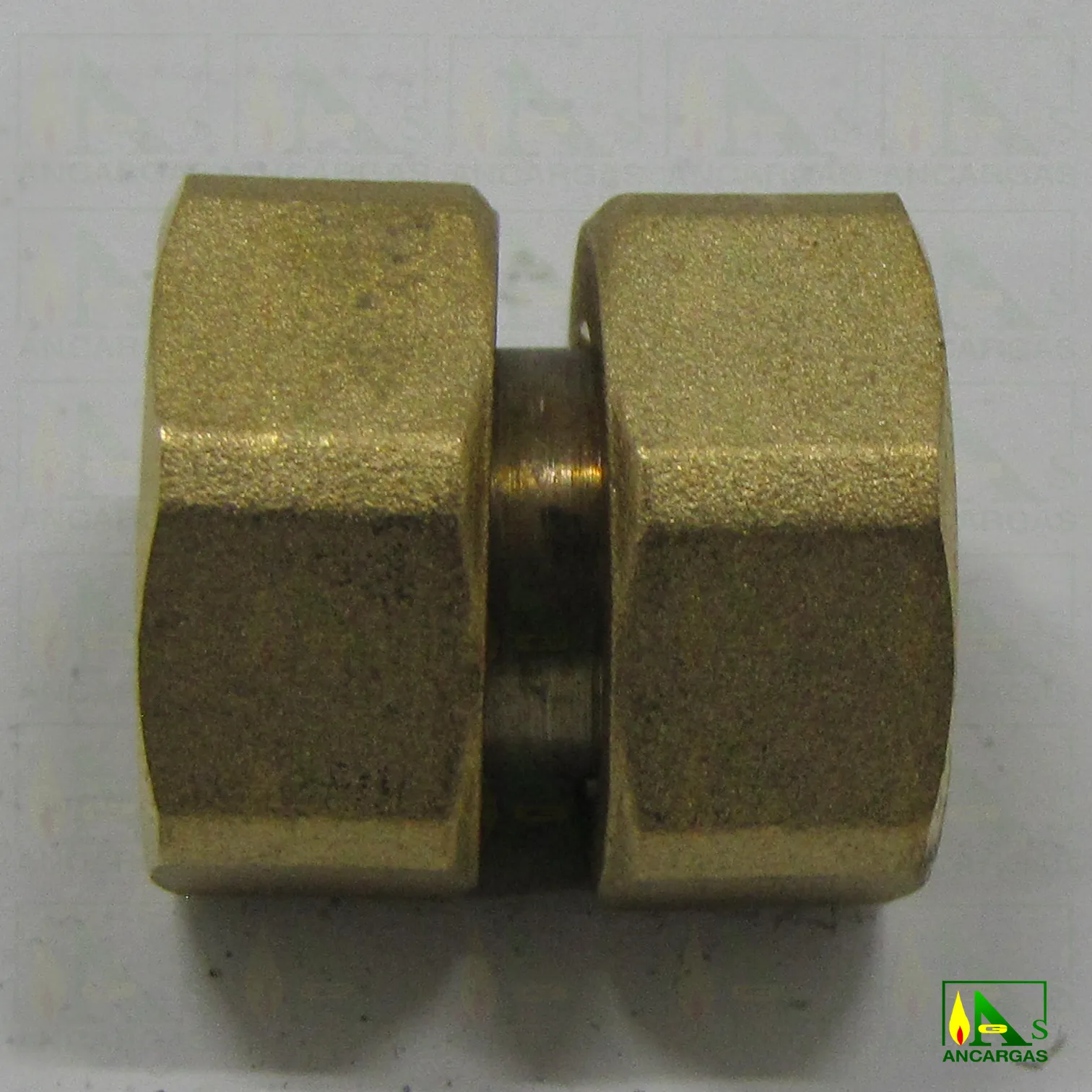 Racor doble tuerca corta de latón HxH - Imagen Web de Ancargas ©