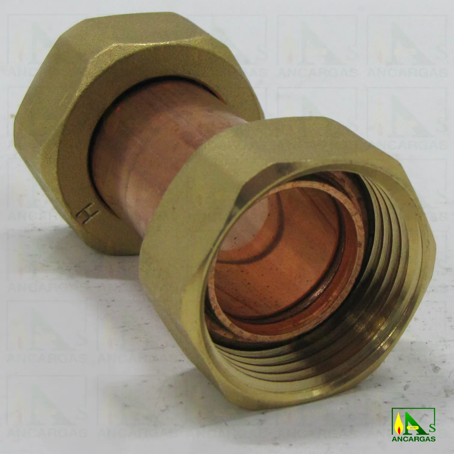 Racor doble tuerca iguales sin precinto - Imagen Web de Ancargas ©