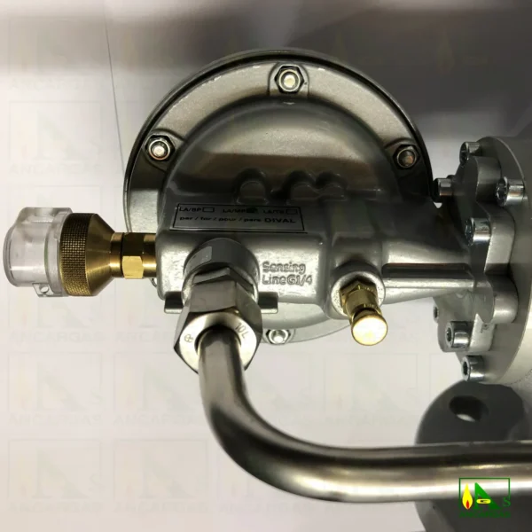 Reductor alta presión Fiorentini Dival con bridas - Imagen Web de Ancargas ©